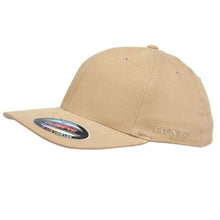 Load image into Gallery viewer, 6277 Worn by the World