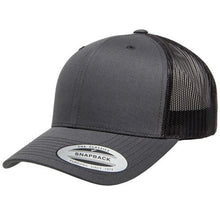 Load image into Gallery viewer, 6606 Classic Retro Wade Trucker