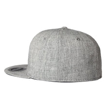Load image into Gallery viewer, UFlex Adults Flat Peak 6 Panel Fitted

