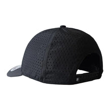 Load image into Gallery viewer, UFlex Adults High Tech Curved Peak Snapback
